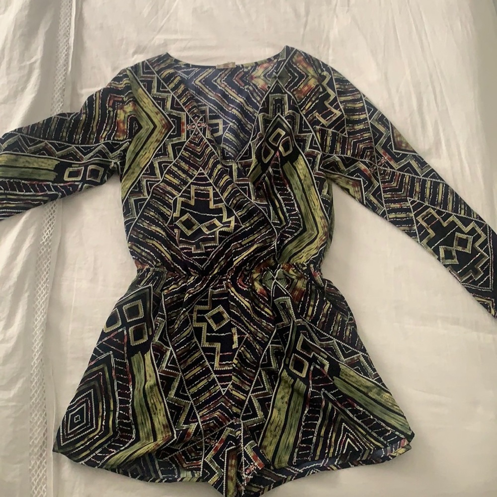 Super cute sexy romper. Perfect summer attire